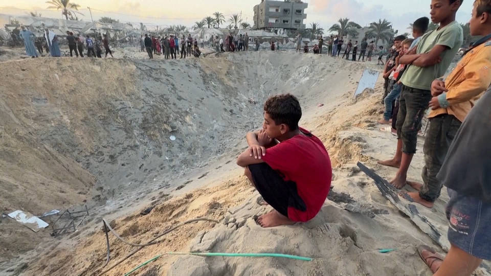 israeli-strike-kills-40-displaced-palestinians-in-gaza-“safe-zone”