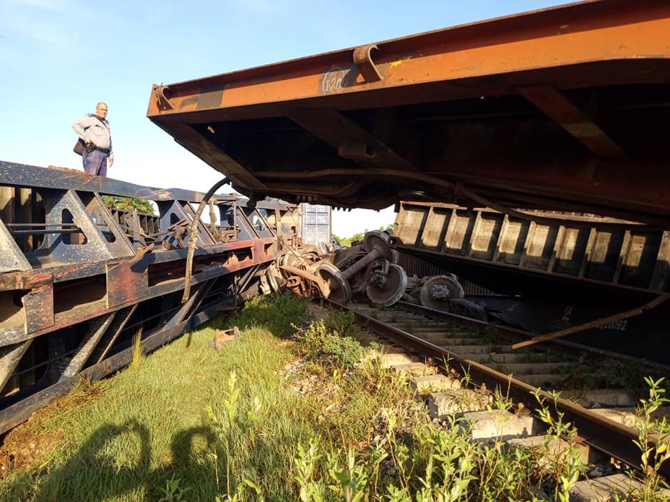 cierran-trafico-ferroviario-por-la-linea-central-tras-descarrilamiento-en-matanzas