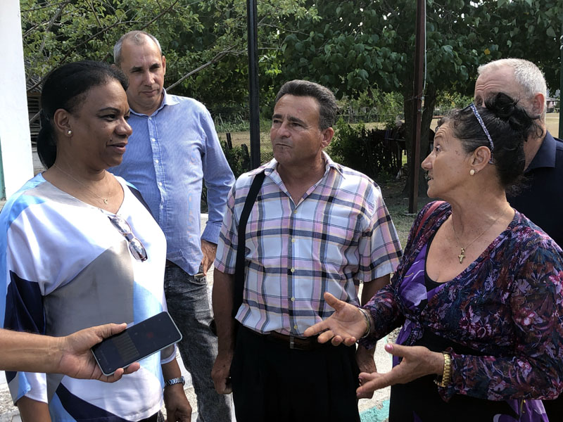 visita-ines-maria-chapman-municipio-de-banes