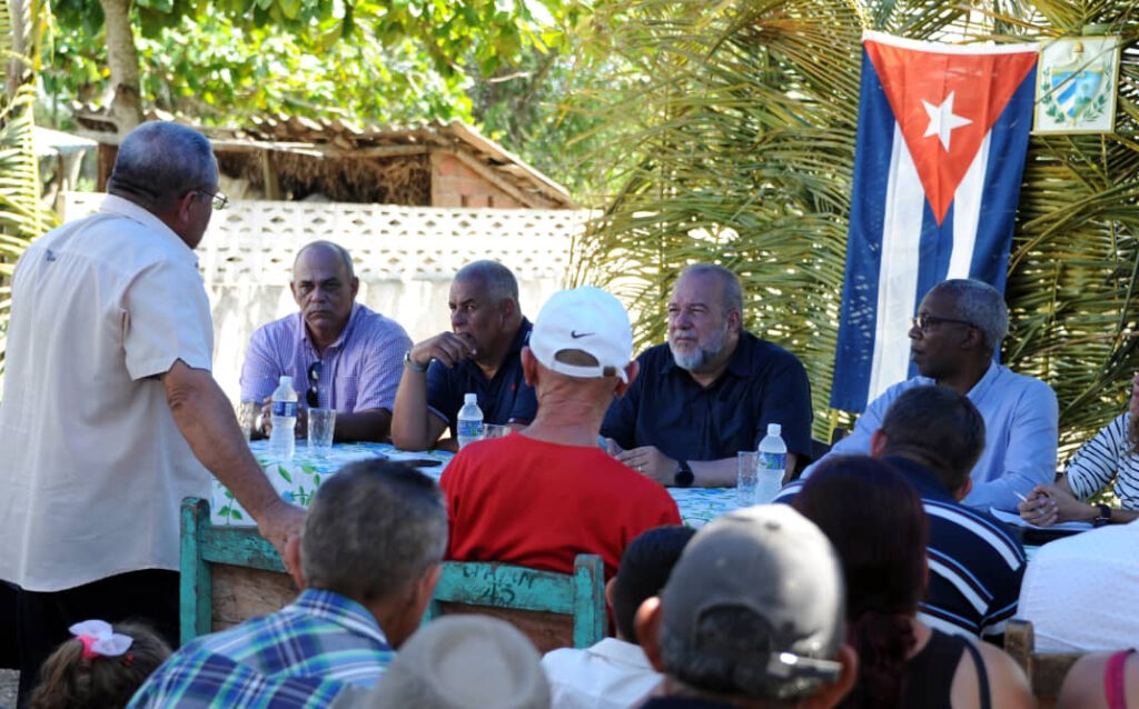 cuban-prime-minister-marrero-gives-lessons-in-democracy-and-socialist-‘sensitivity’-with-a-monologue-in-gibara