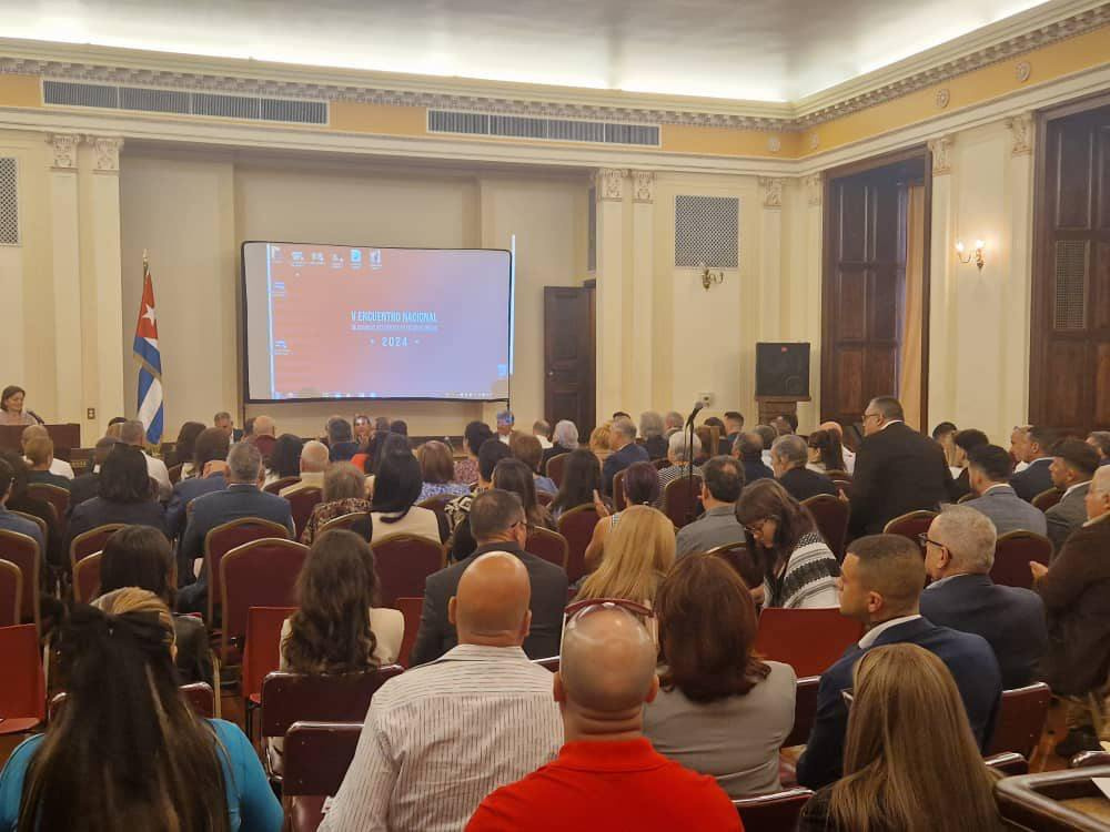 in-search-of-‘solidarity’-and-support,-cuba’s-foreign-ministry-brings-together-emigrants-in-new-york