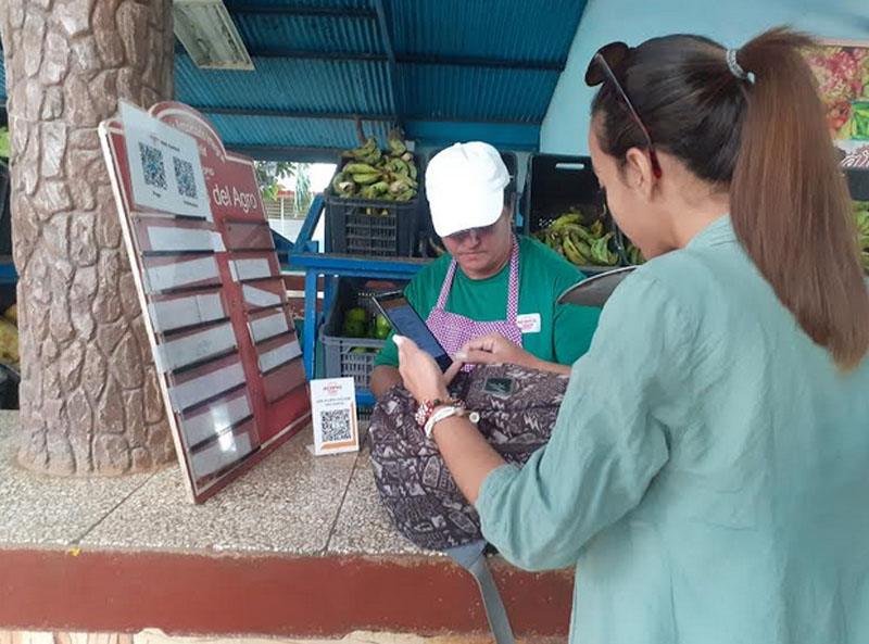 chequean-en-holguin-comercializacion-de-productos-agropecuarios