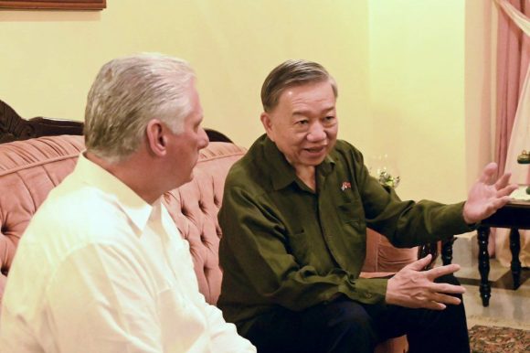 to-lam-a-diaz-canel:-la-amistad-y-la-solidaridad-de-vietnam-y-cuba-nunca-va-a-cambiar-(+-fotos)