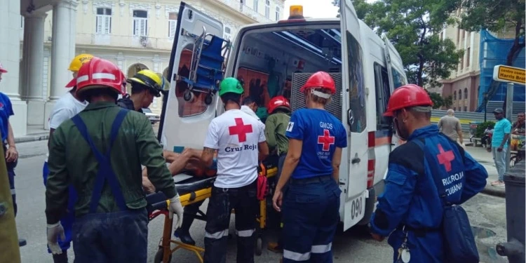 trabajadores-turcos-en-estado-“critico”-tras-accidente-en-central-flotante