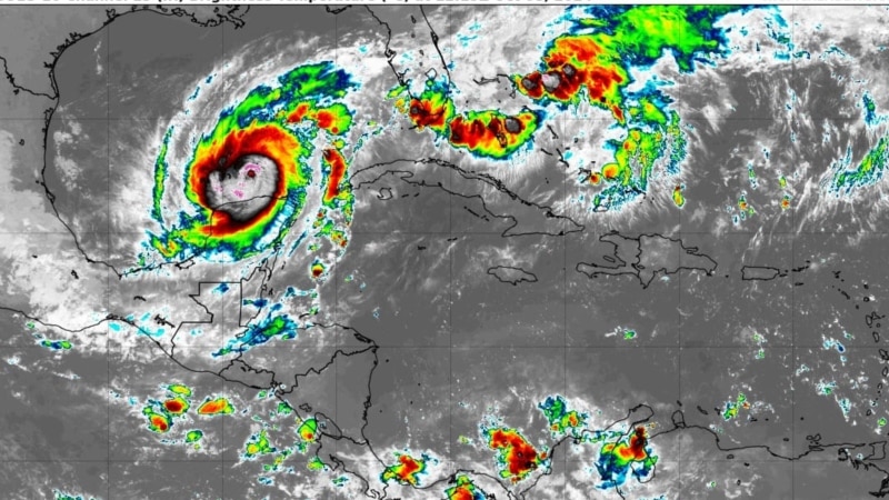 banda-de-huracan-milton-toca-cuba;-rachas-de-viento-de-hasta-60-km/h-en-pinar-del-rio